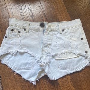 One teaspoon cutoffs